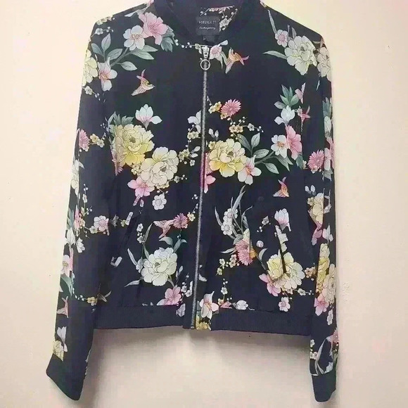 Forever 21 Jackets & Blazers - Forever 21 floral bomber jacket preowned